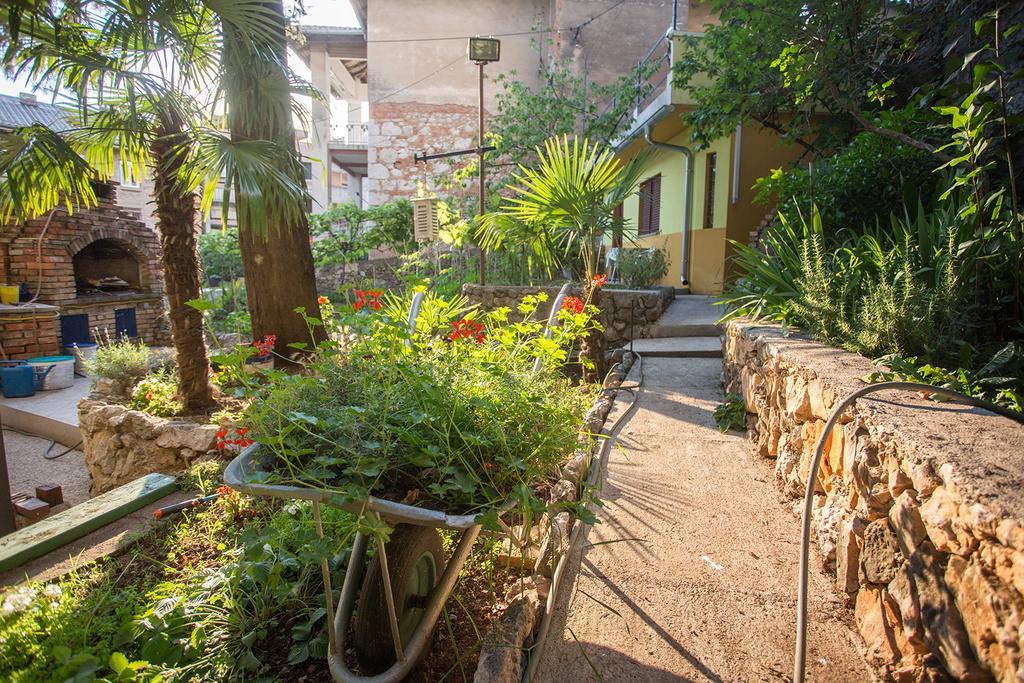 Apartment Pipo Rijeka Exterior foto
